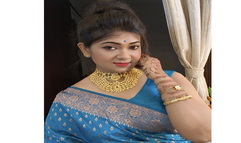 রো জী  ঘো ষ 